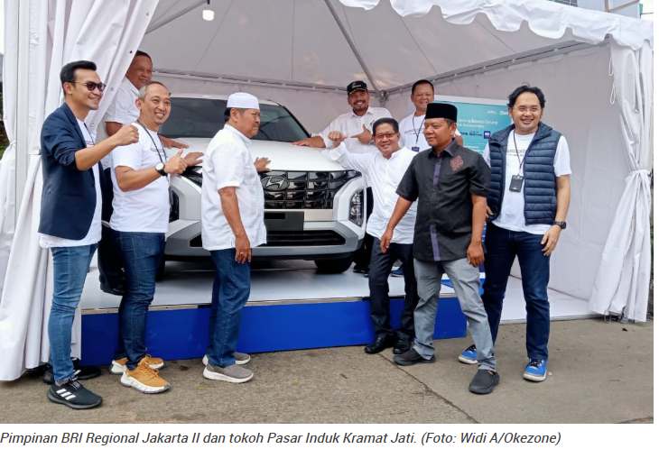 Bank BRI Menawarkan Hadiah Mobil untuk Menarik 500 Pedagang Grosir di Kramat Jati Menggunakan Metode Pembayaran Non-Tunai