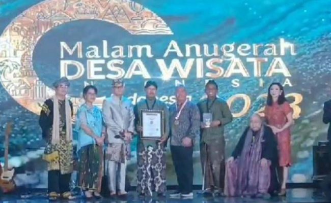 Wukirsari Meraih Prestasi Gemilang sebagai Juara I Kategori Desa Wisata Maju di Anugerah Desa Wisata Indonesia 2023