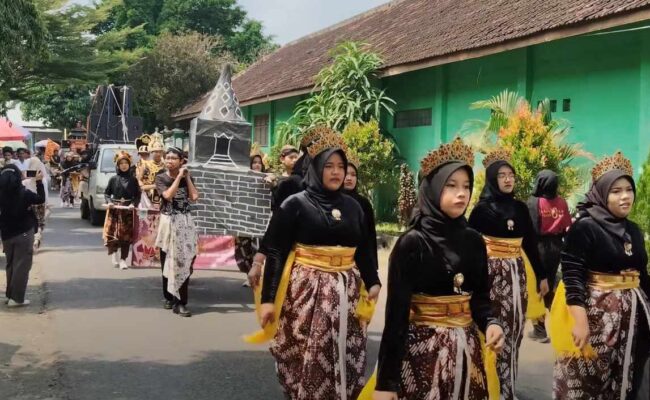 Meriah! Kirab Budaya SMA 1 Sedayu 2025